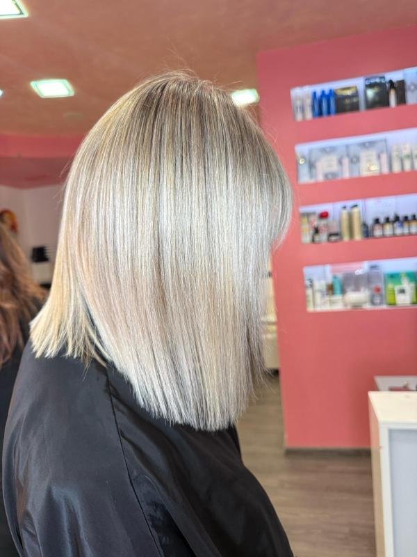 Rubio Platinado Airtouch